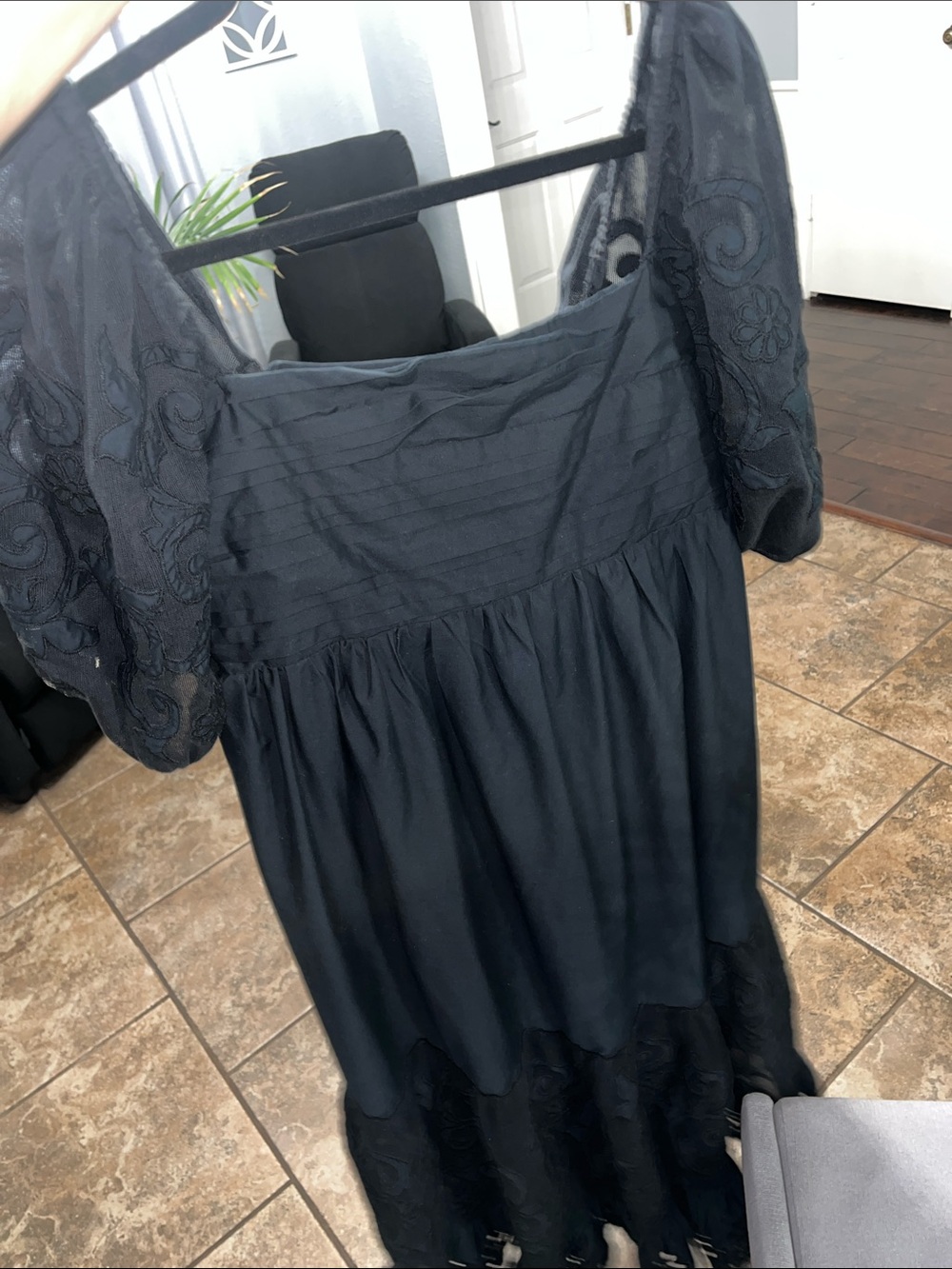 Abercrombie & Fitch Black Dress with Puff Sleeves L - Picture 14 of 16